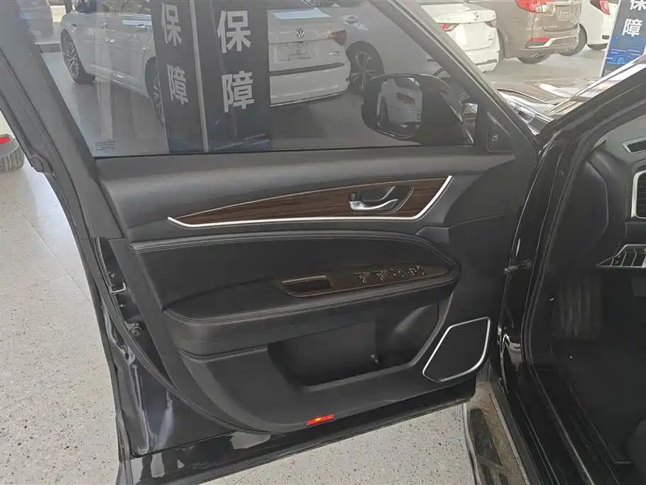 Avancier 2017 240TURBO 2WD Comfort Edition
