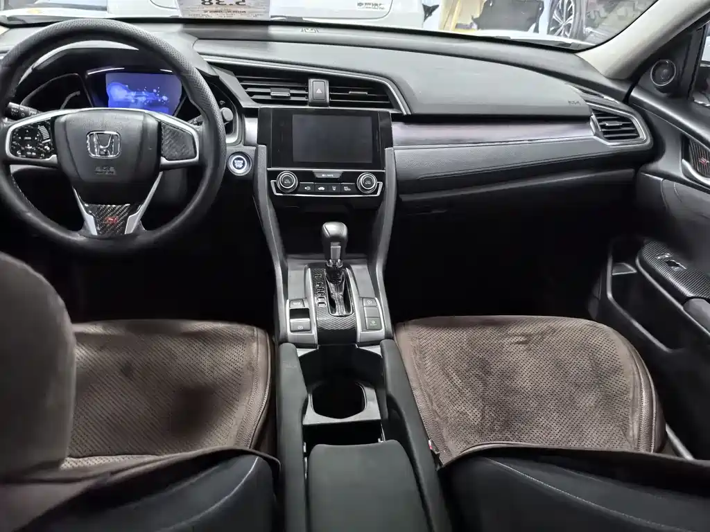 Civic 2016 220TURBO CVT Luxury Edition