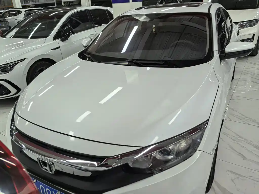 Civic 2016 220TURBO CVT Luxury Edition
