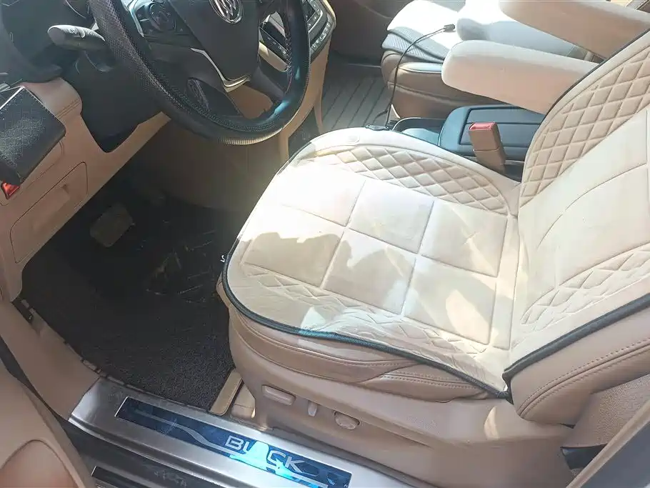 Buick GL8 2017 ES 28T Luxury Edition China V