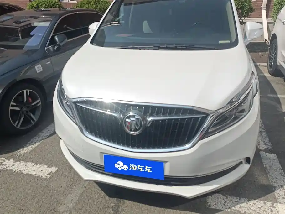 Buick GL8 2017 ES 28T Luxury Edition China V