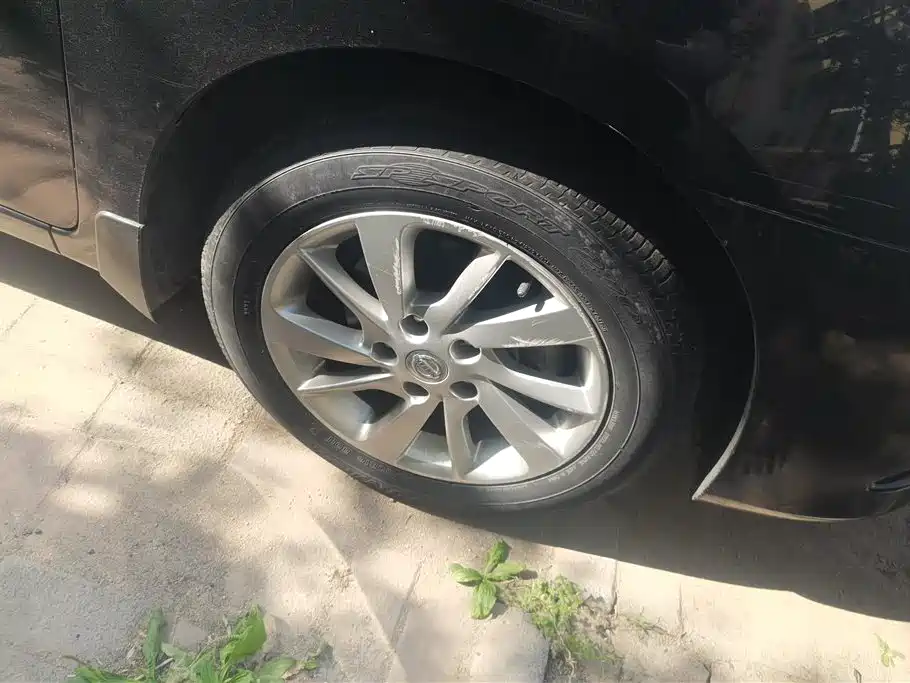 Nissan Sylphy 2012 1.6XL Manual Luxury Edition