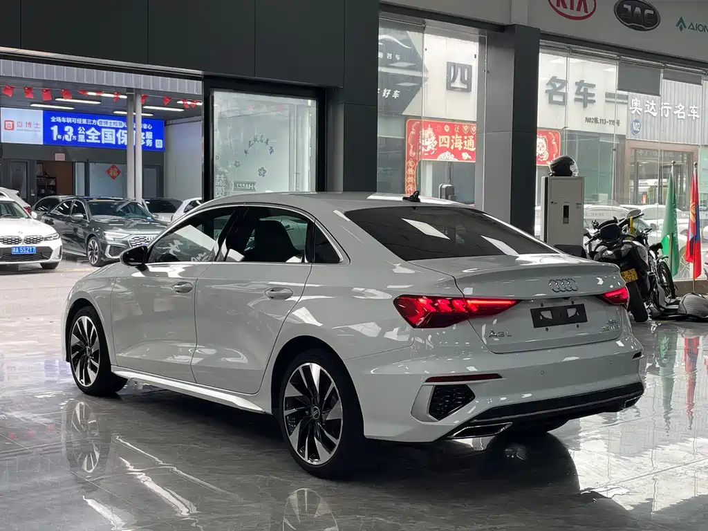 Audi A3L Limousine 35 TFSI Fashion Sport 2023