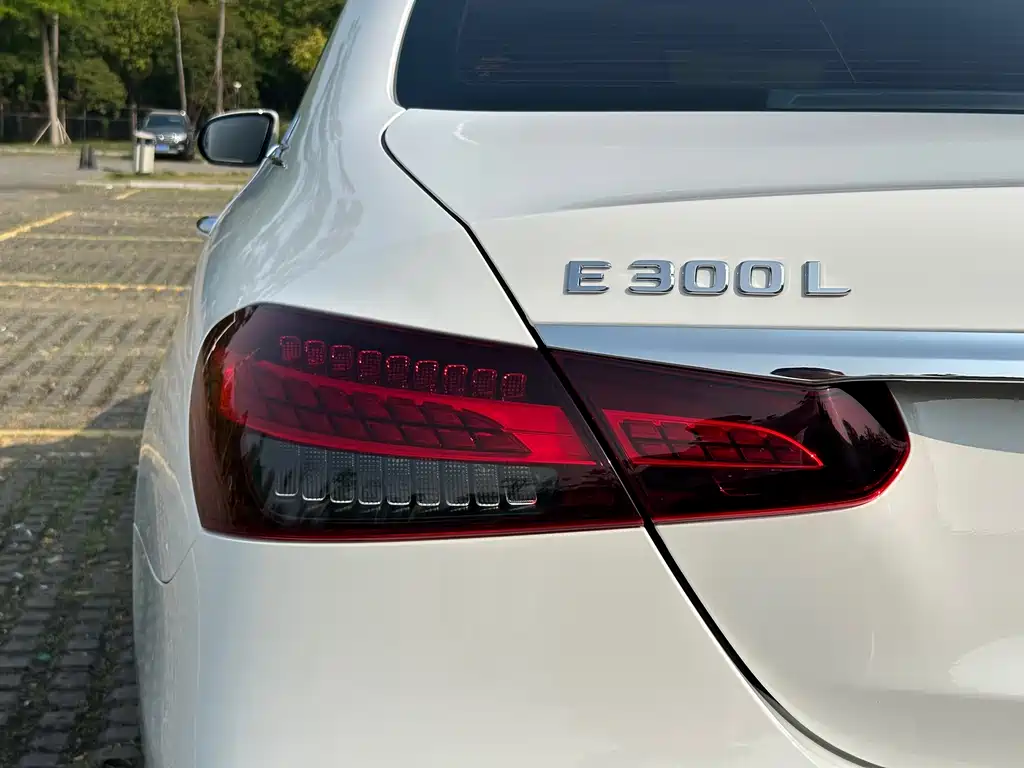 Mercedes-Benz E-Class 2021 E 300 L Sport Fashion