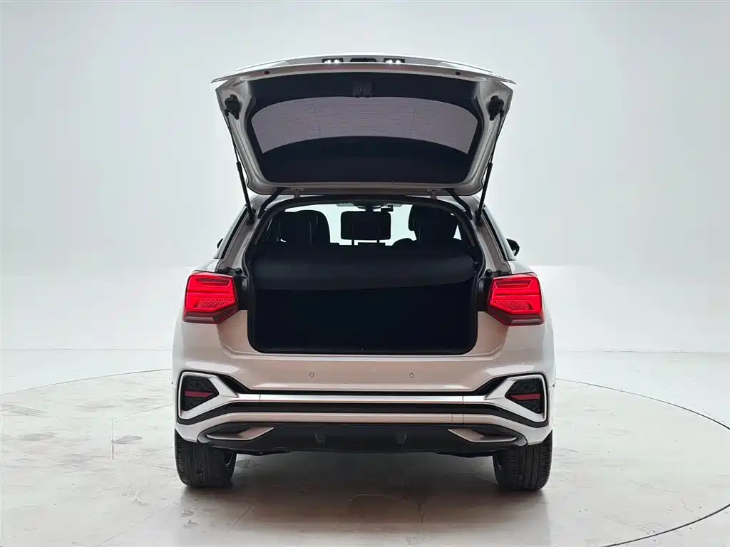 Audi Q2L 2022 35 TFSI Entry Dynamic