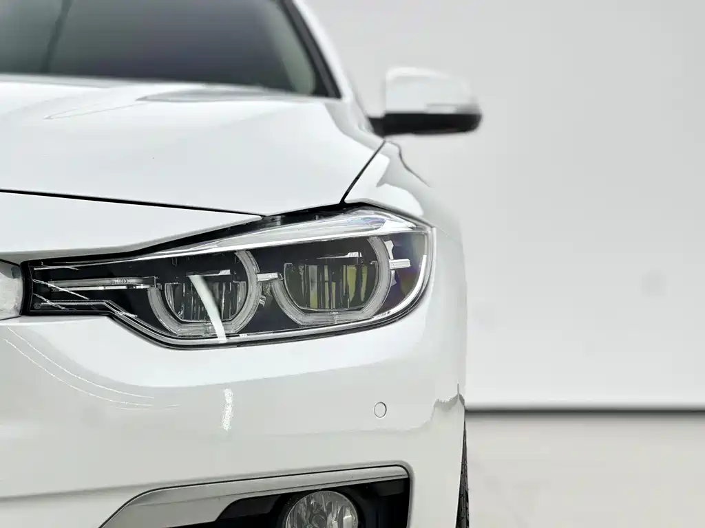 BMW 3-Series 2018 320Li Fashion Edition