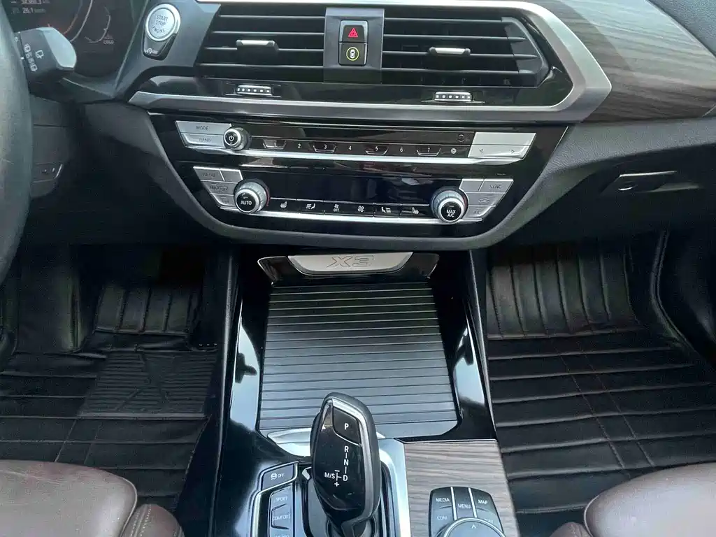 BMW X3 2020 xDrive28i Luxury Package