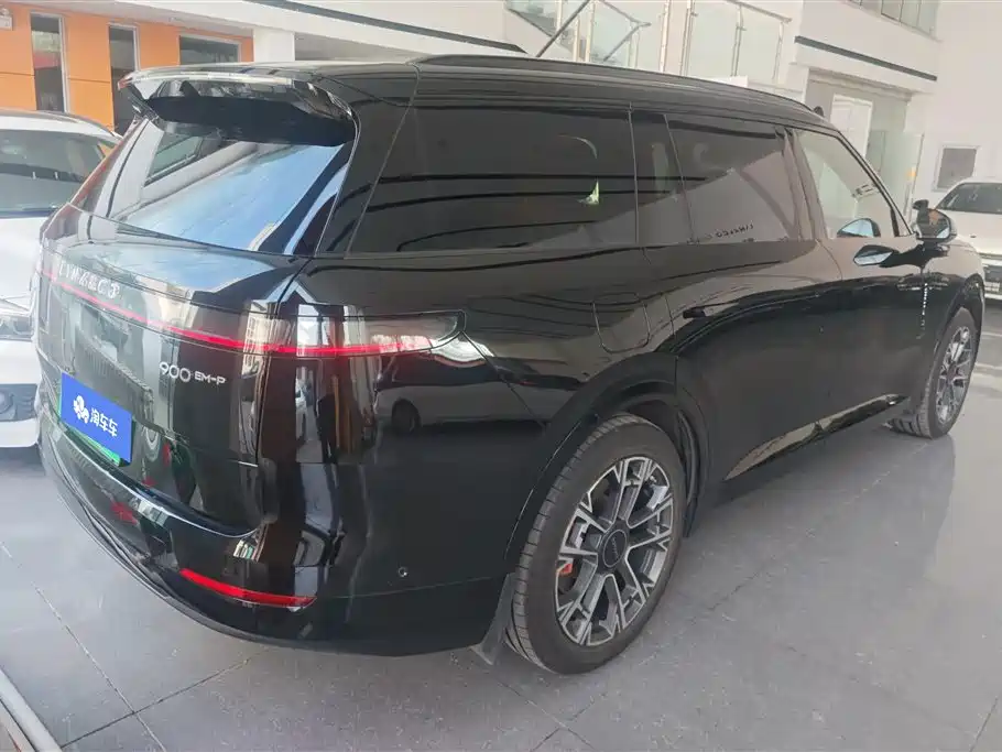 Lynk & Co 900 2025 1.5T Ultra 6-Seater