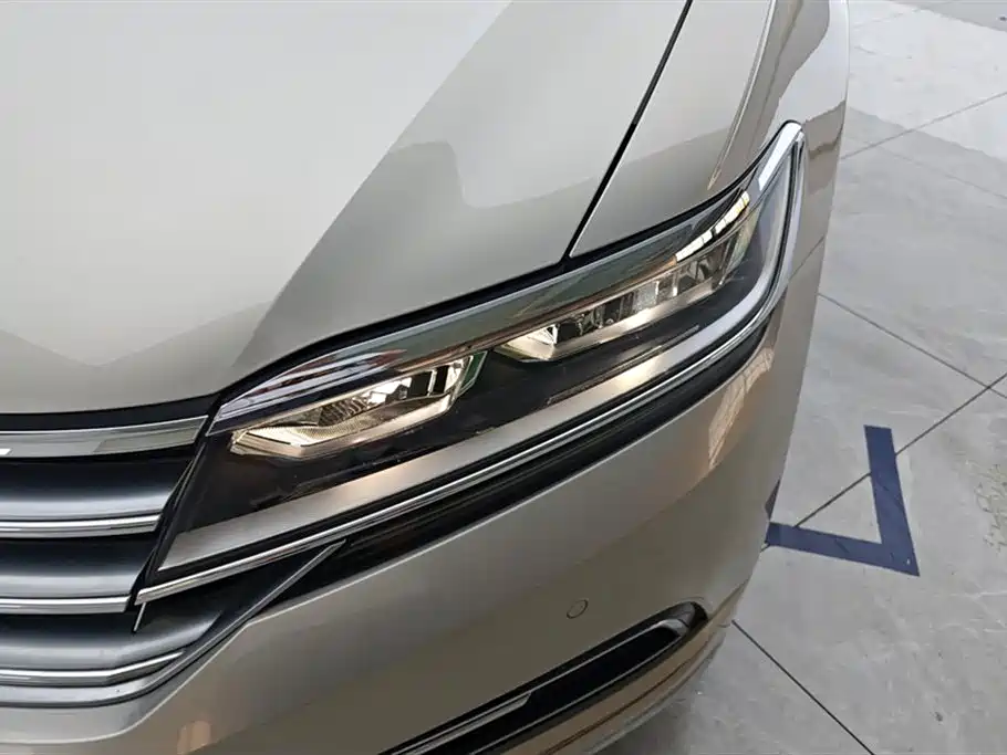 Volkswagen Phideon 2018 Facelift 380TSI FWD Business Edition