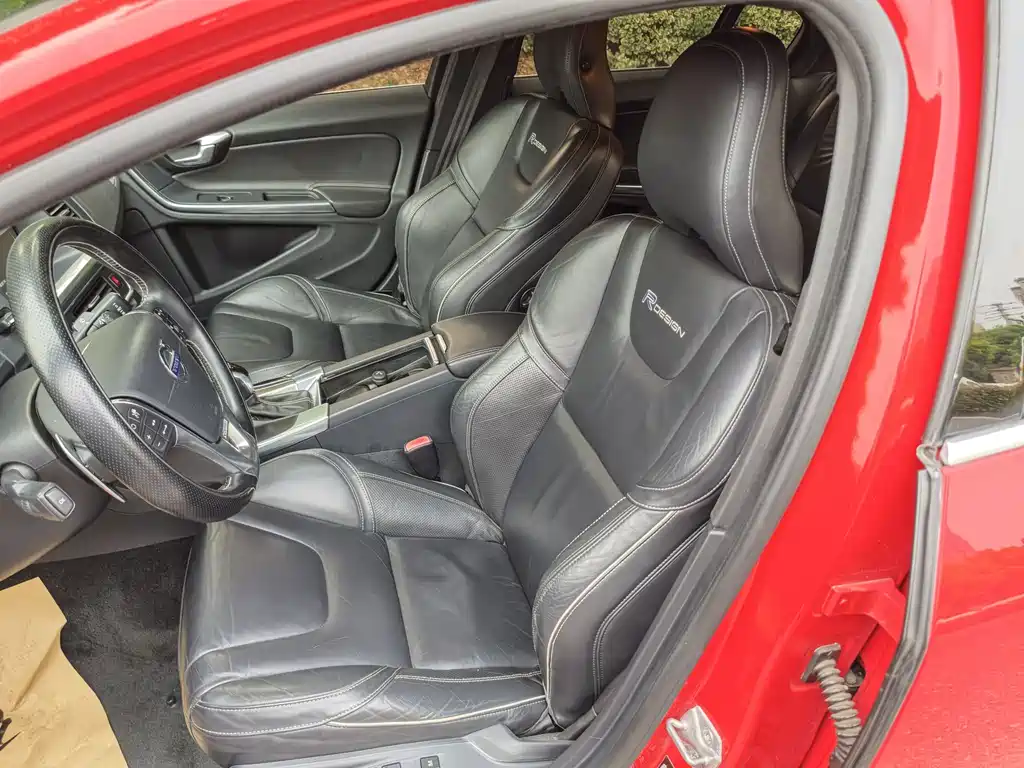 Volvo S60 2014 T5 R-Design