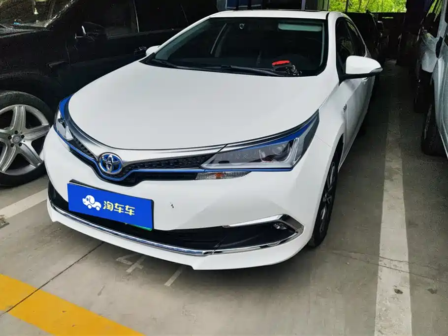 Toyota Corolla Plug-in Hybrid 2020 1.8L E-CVT Comfort Edition