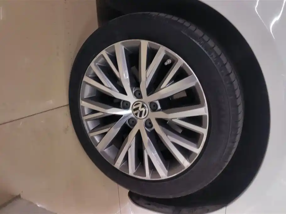 FAW-Volkswagen CC 2016 300TSI 25th Anniversary Edition