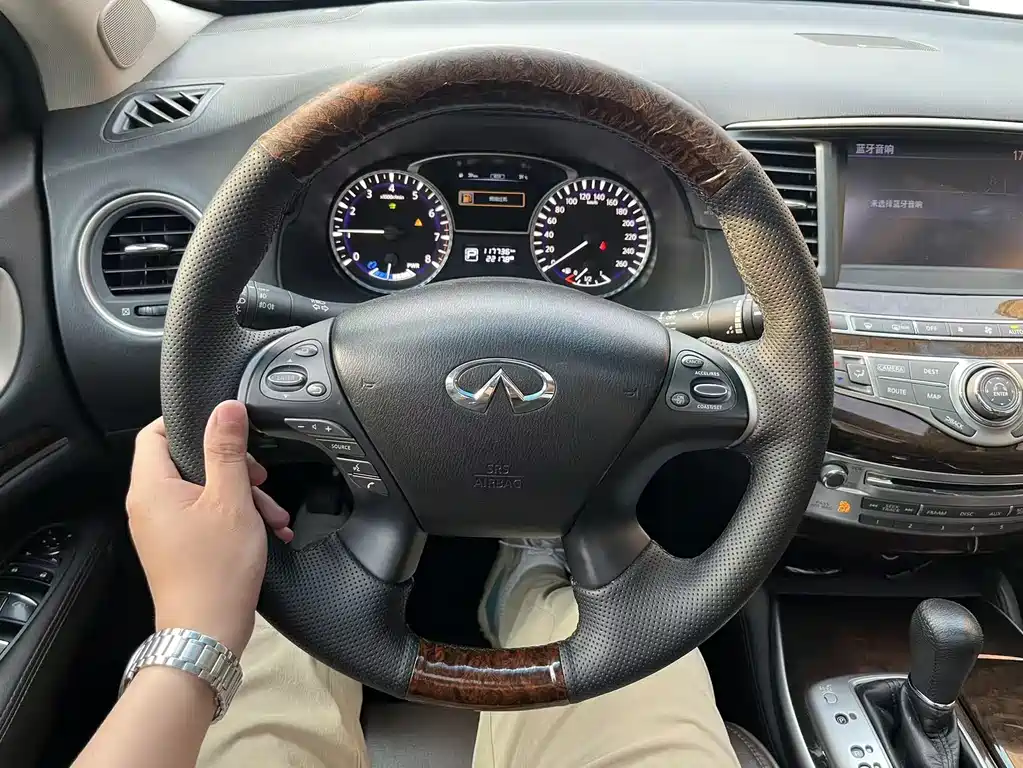 Infiniti QX60