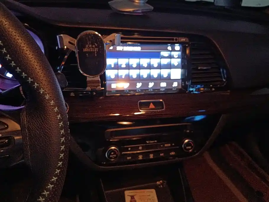 Kia K4 2015 1.8L Automatic GLS Special