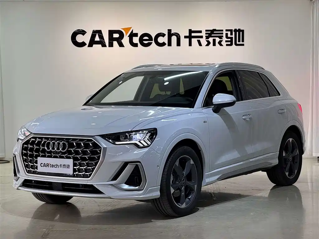 Audi Q3 2024 35 TFSI Fashion Dynamic