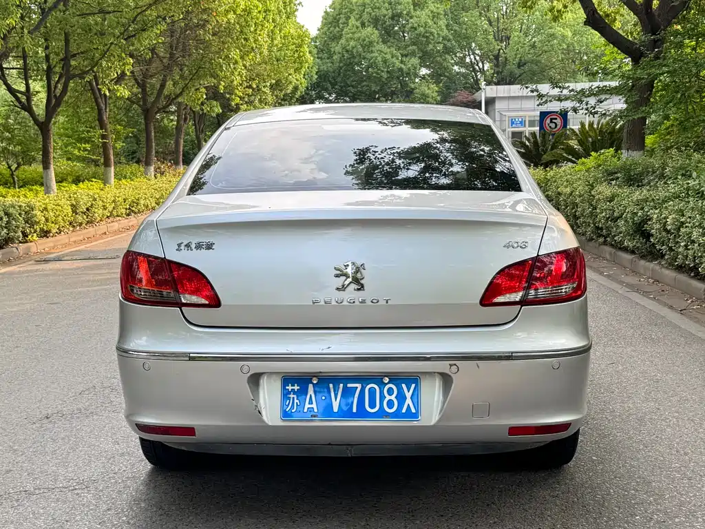 Peugeot 408 2010 2.0L Automatic Premium Edition