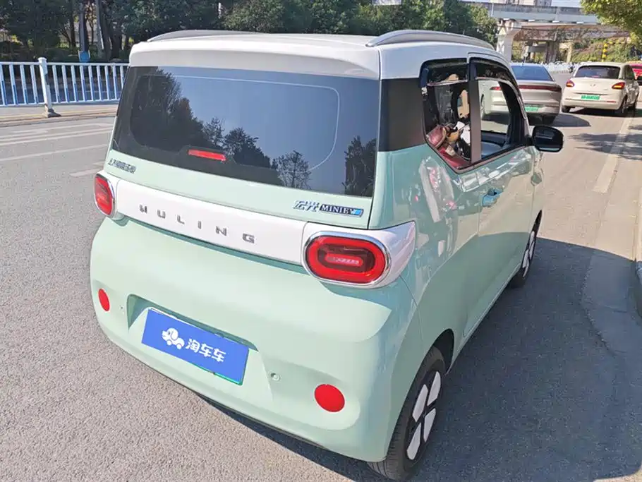 Wuling Hongguang MINI EV 2024 3rd Generation 215km Advanced Edition