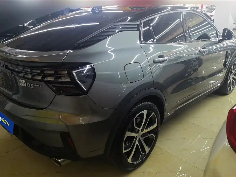 Lynk & Co 05 2022 2.0TD AWD Halo