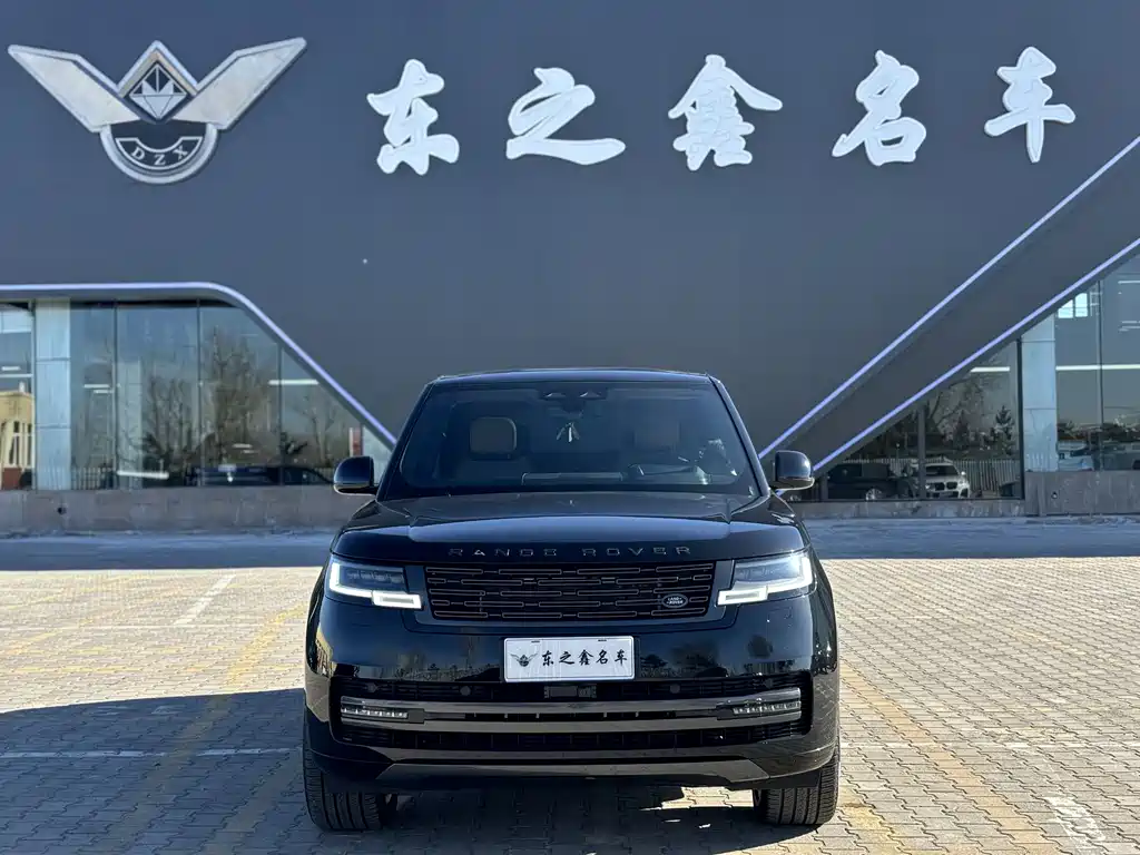 Range Rover 2024 3.0 L6 400PS Autobiography LWB