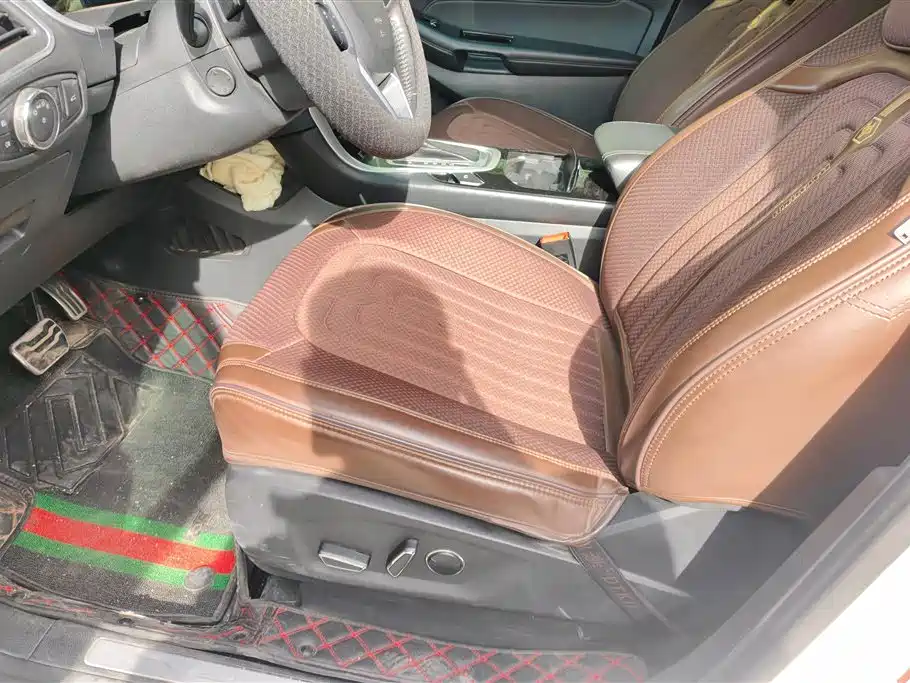 Edge 2016 EcoBoost 245 AWD Zunrui Edition 7-seat