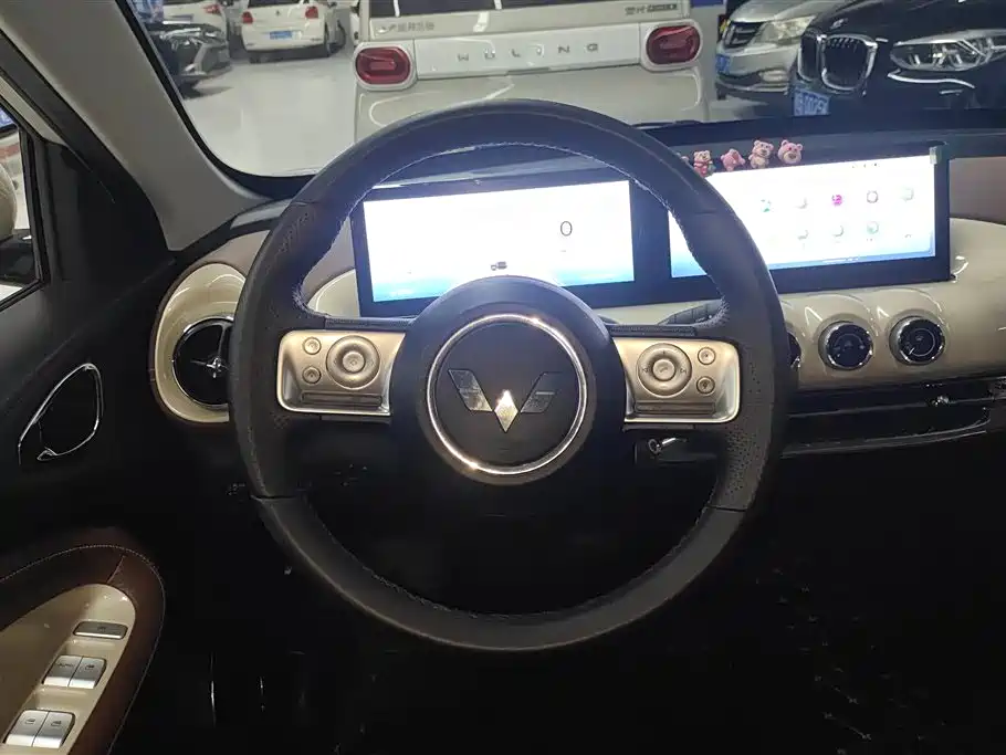 Wuling Bingo 2023 333km Lingxi Interconnected Edition
