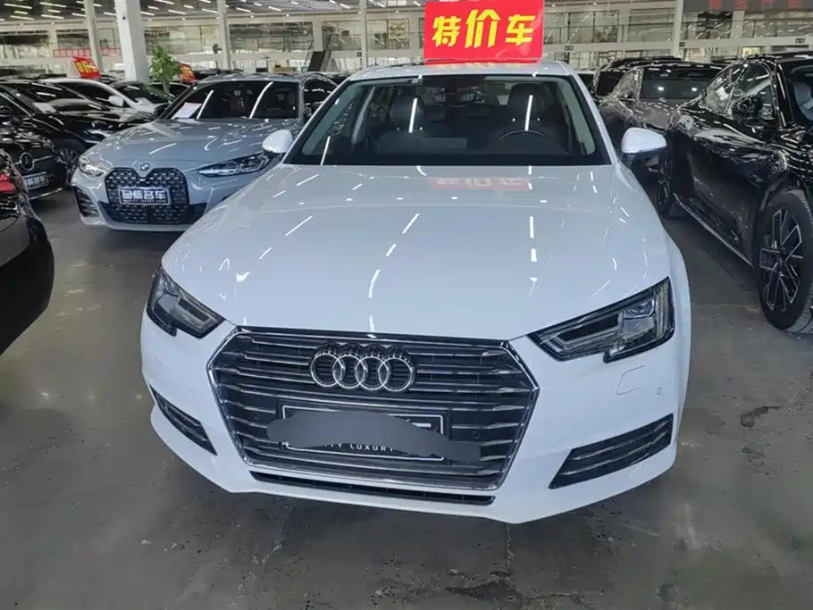 Audi A4L 2017 Plus 40 TFSI Fashion