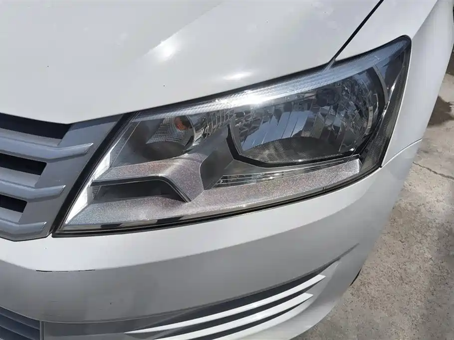 Santana 2015 1.4L Manual Fengshang Edition
