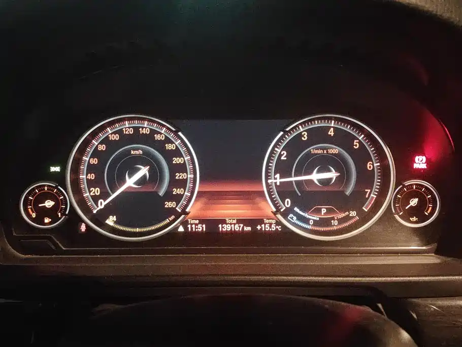 BMW 5 Series 2017 525Li Luxury Design Package - фото 14