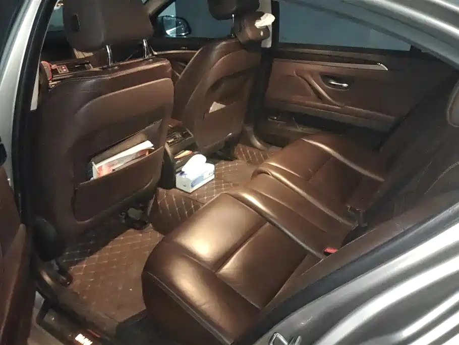 BMW 5 Series 2017 525Li Luxury Design Package - фото 11