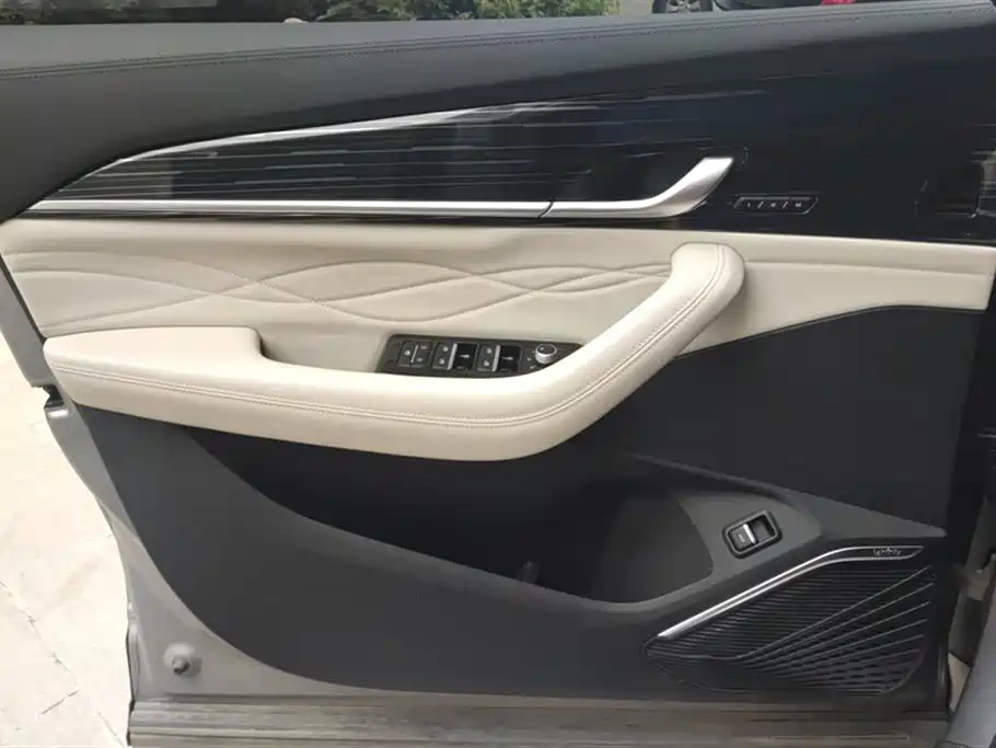 Geely Monjaro 2023 2.0TD High-Power Auto FWD Flagship