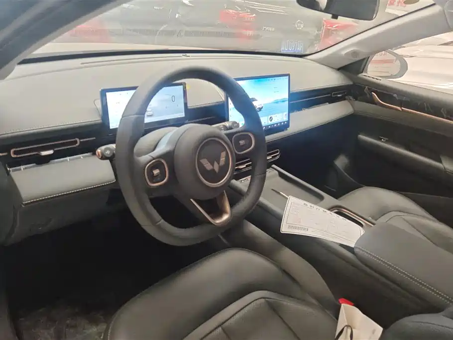Wuling Starlight 2025 70km Intelligent Standard Edition