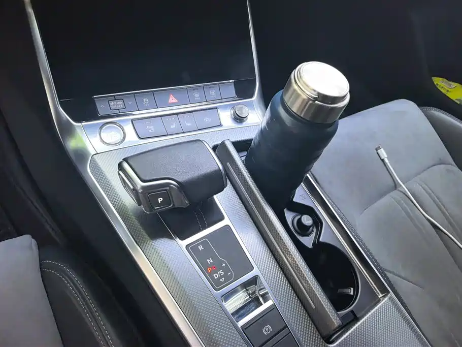 Audi A6L 2019 45 TFSI Zhenxuan Dynamic Edition
