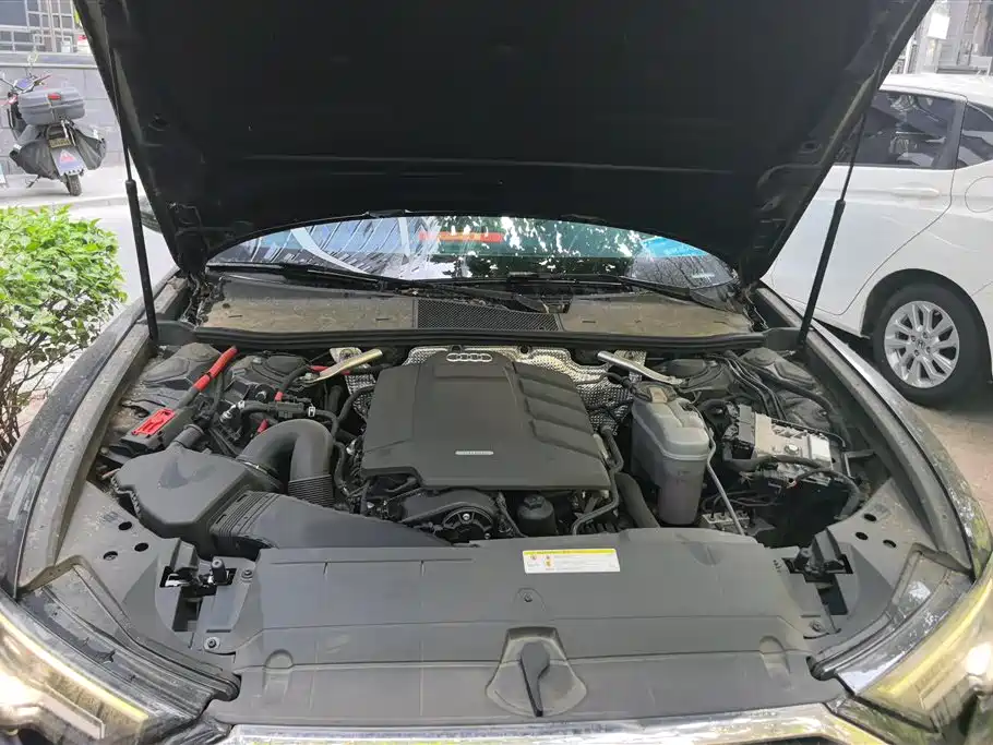 Audi A6L 2019 45 TFSI Zhenxuan Dynamic Edition