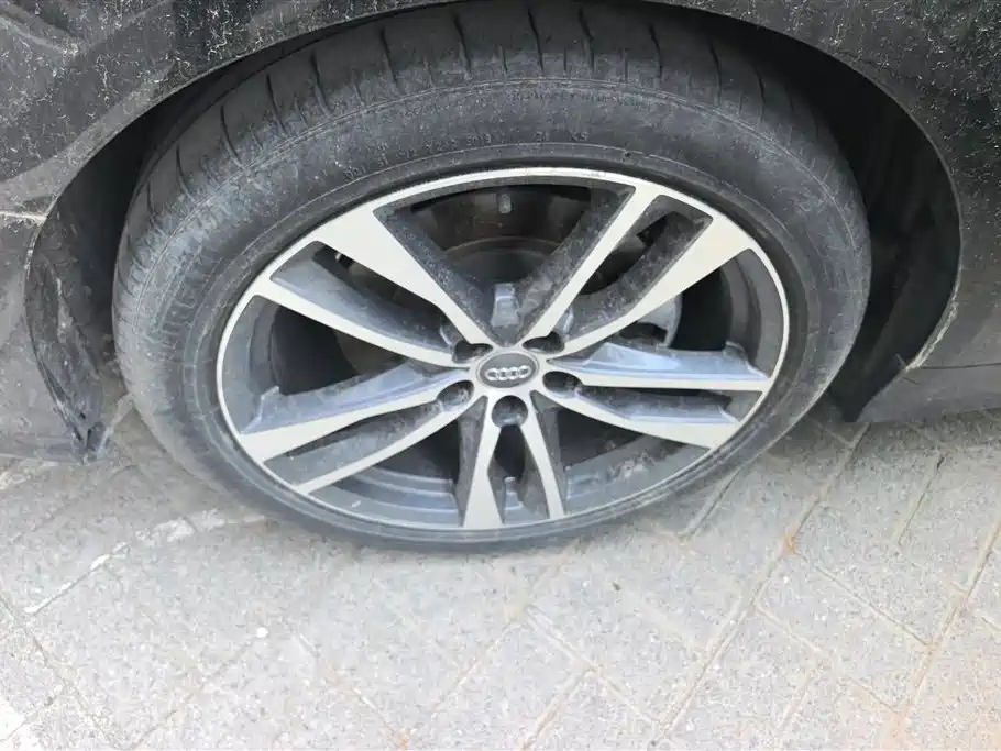 Audi A6L 2019 45 TFSI Zhenxuan Dynamic Edition