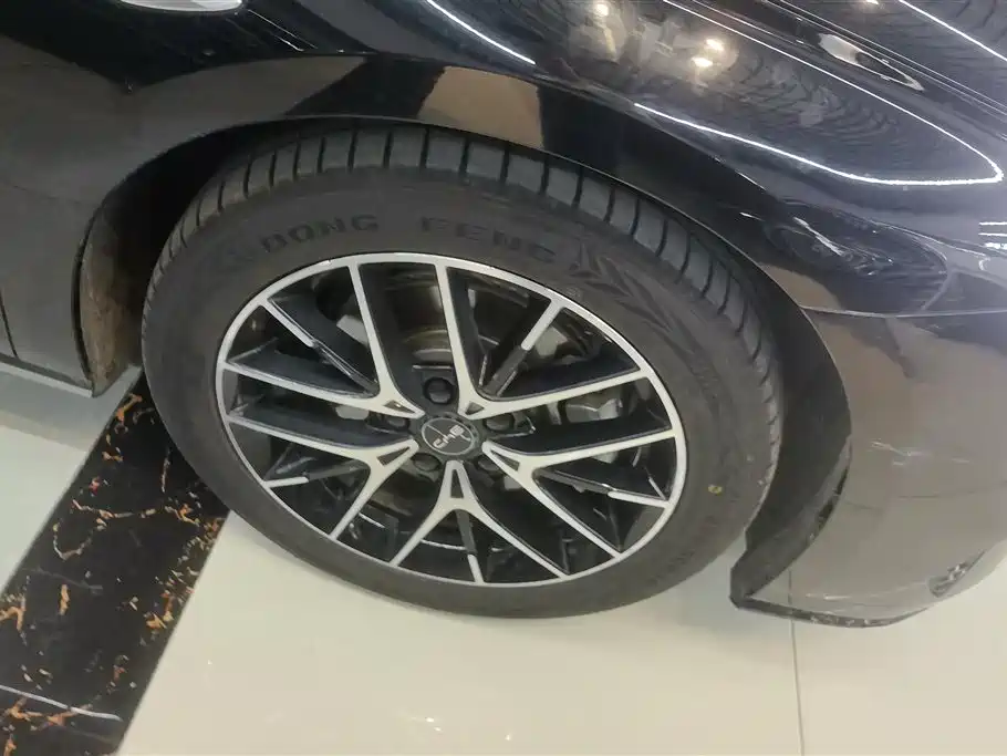 BYD Seal 2024 Honor Edition DM-i 1.5L 121km Prestige