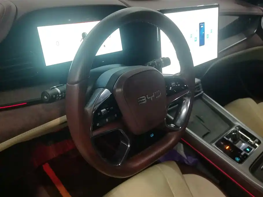 BYD Seal 2024 Honor Edition DM-i 1.5L 121km Prestige