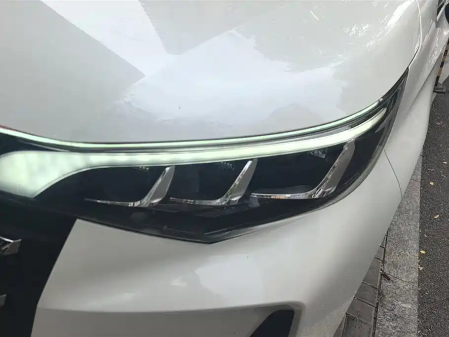 GAC Trumpchi M6 2021 PRO 270T DCT Luxury Edition