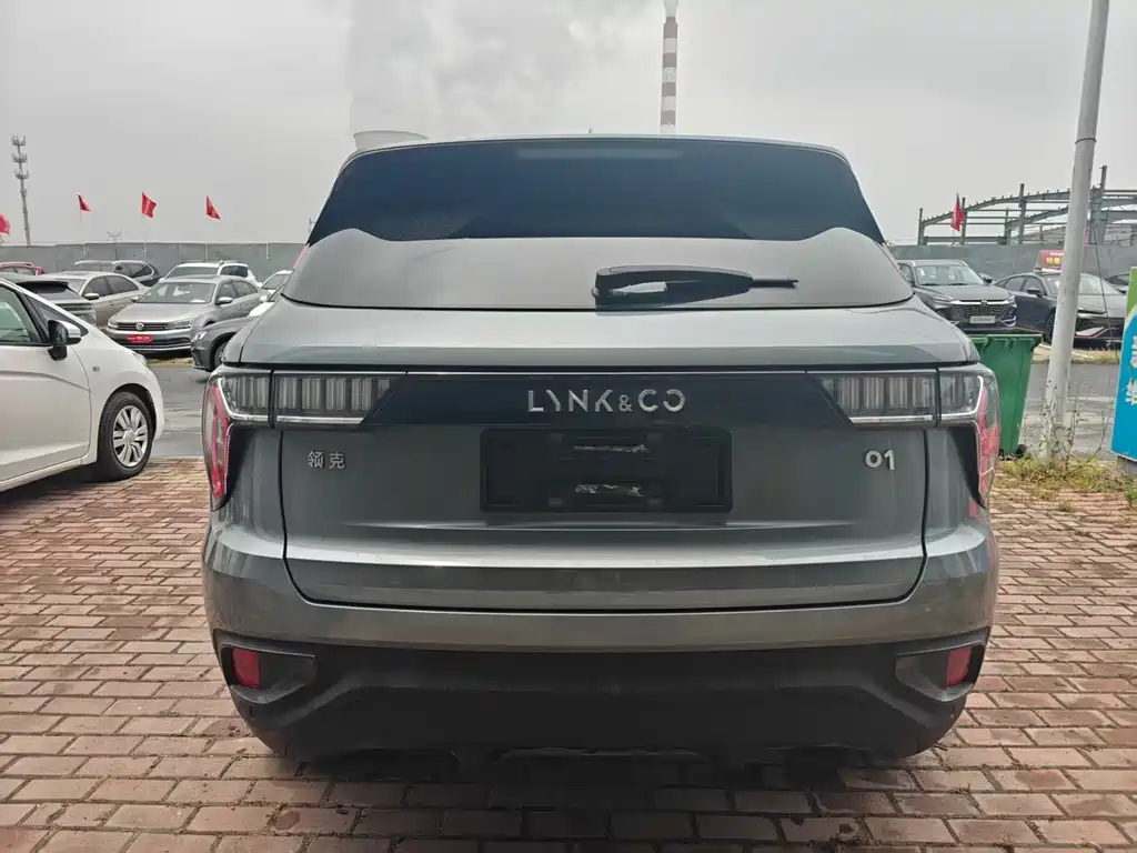 Lynk & Co 01 2019 2.0T FWD Yao Pro Edition China VI