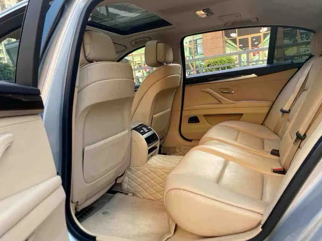 BMW 5 Series 2013 525Li Leading Edition