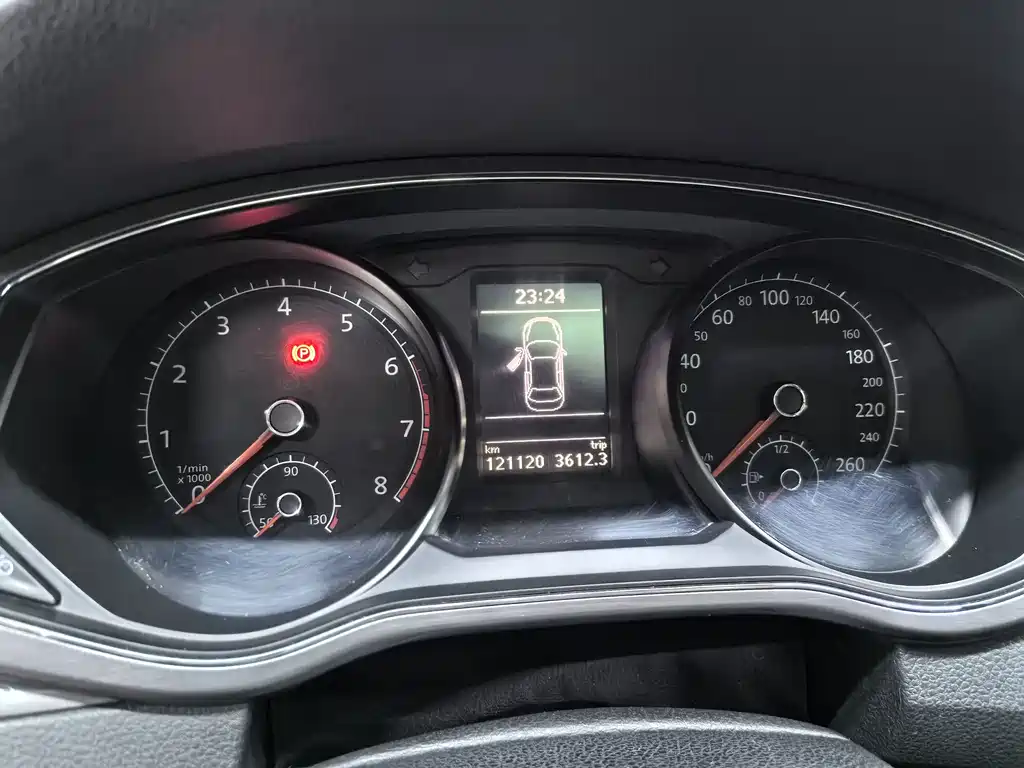 Volkswagen Passat 2016 330TSI DSG Zunrong Edition