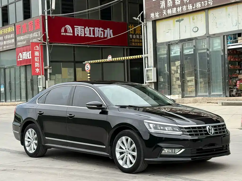 Volkswagen Passat 2016 330TSI DSG Zunrong Edition