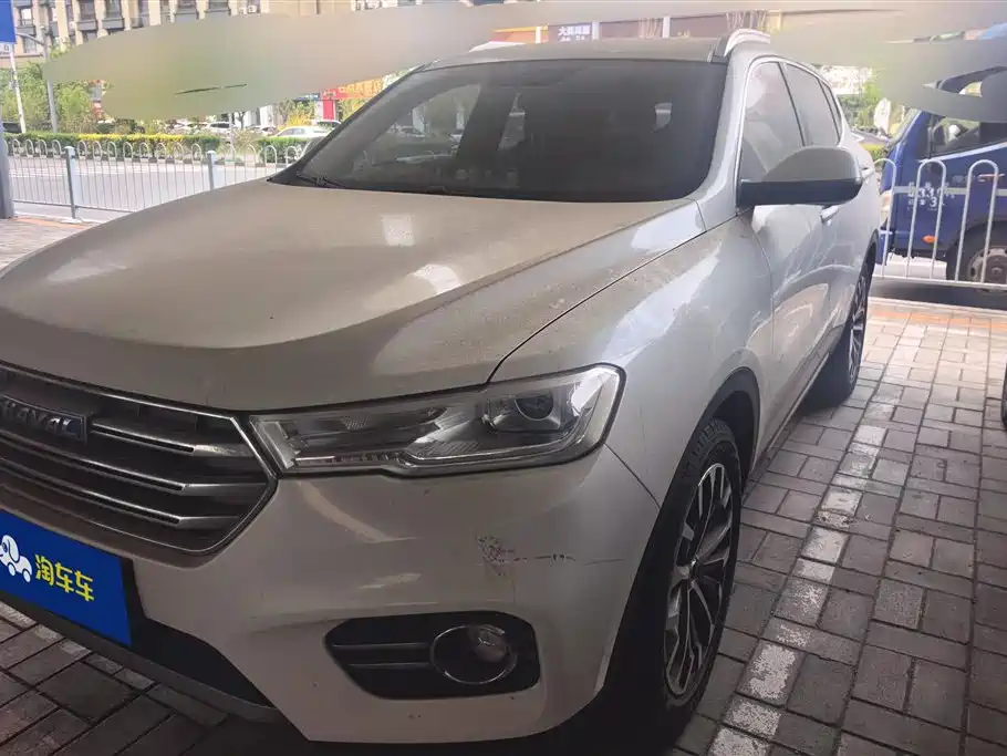 Haval H6 2017 Blue Label 2.0T Automatic 2WD Zhi Shang Edition