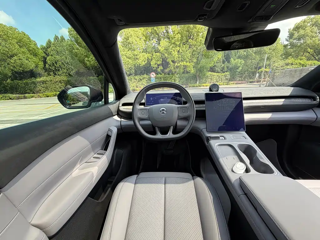 NIO EC6 2023 model 75kWh