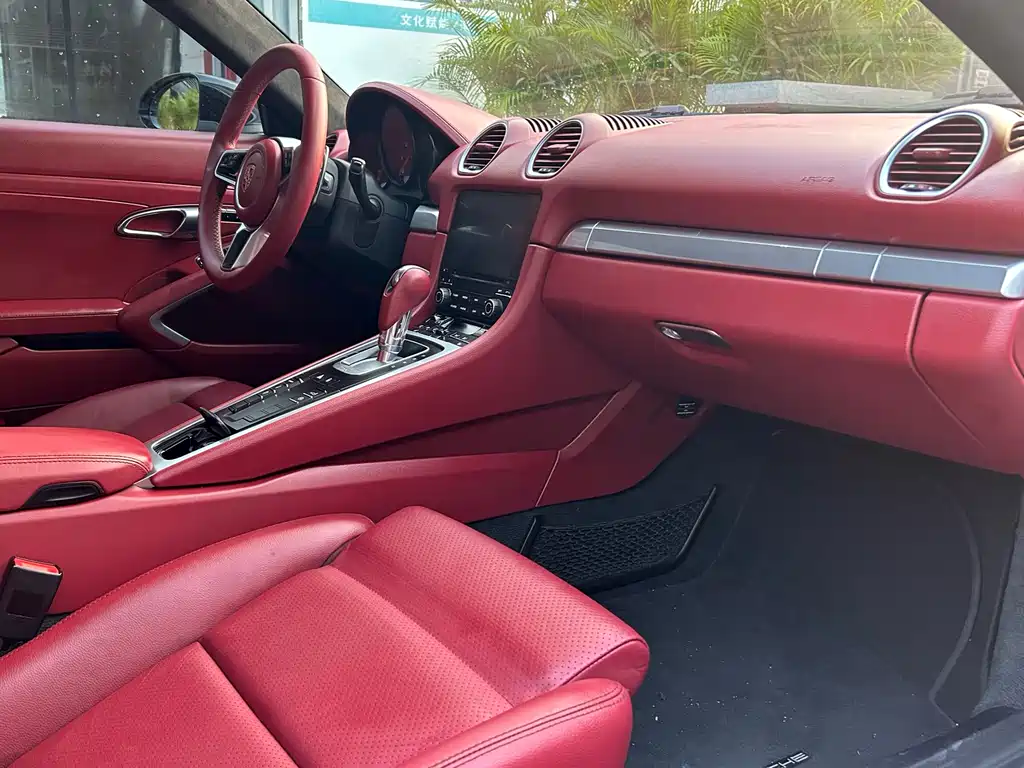 Porsche 718 Cayman 2.0T 2018