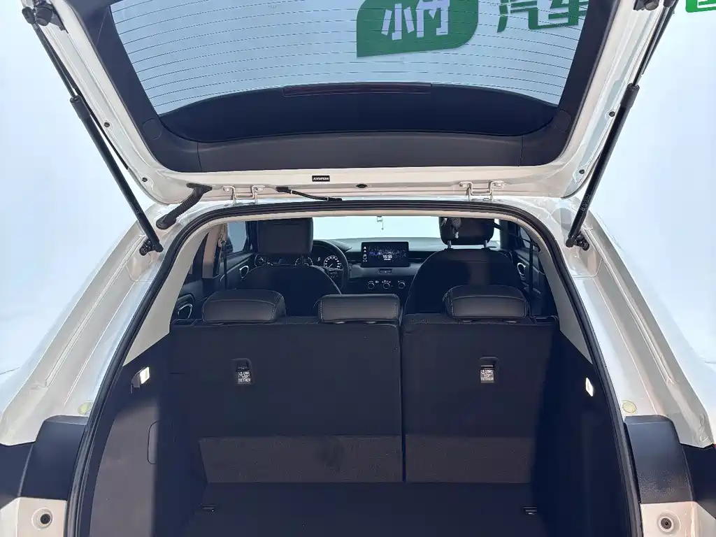 Honda Vezel 2023 1.5L CVT Tech Edition