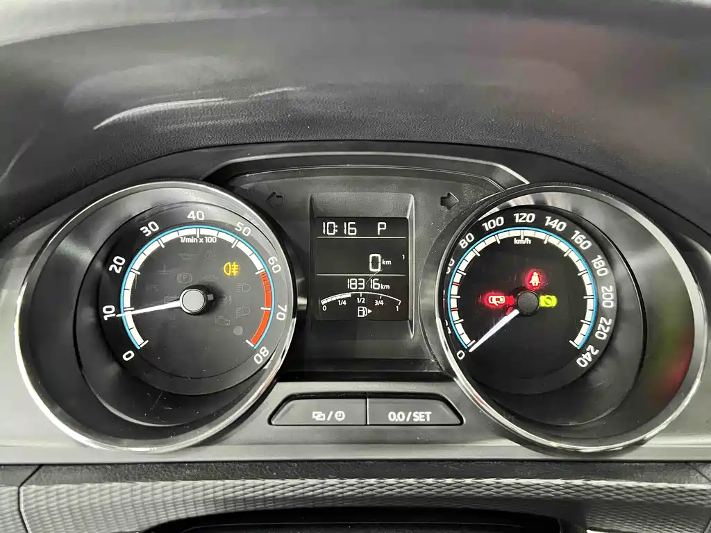 Kamiq 2023 Facelift 1.5L Automatic Comfort Edition - фото 14