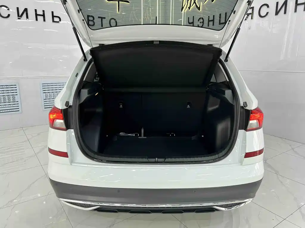 Kamiq 2023 Facelift 1.5L Automatic Comfort Edition - фото 17