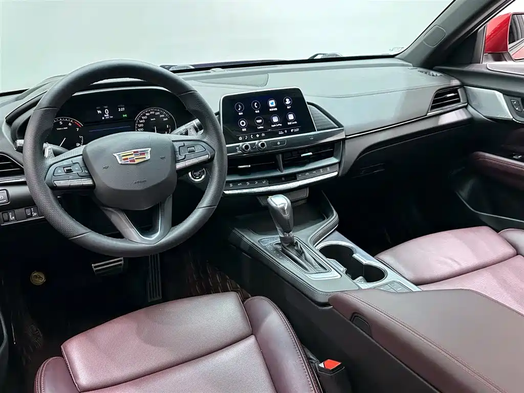 Cadillac CT4 2021 28T Premium