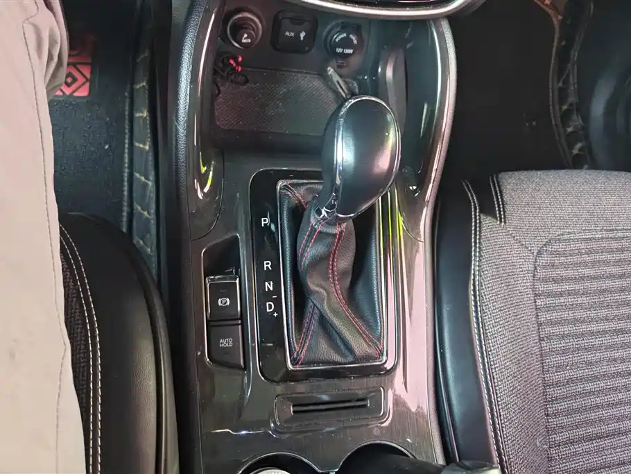 Changan CS75 2017 1.5T Automatic Fengxiang Edition