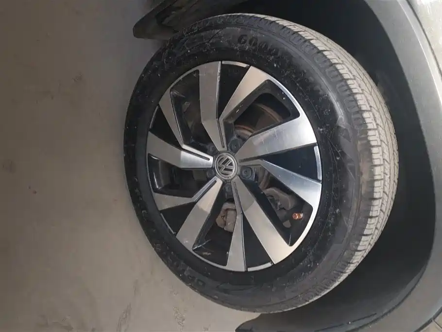 Tayron 2021 330TSI FWD Luxury Smart Connect Edition